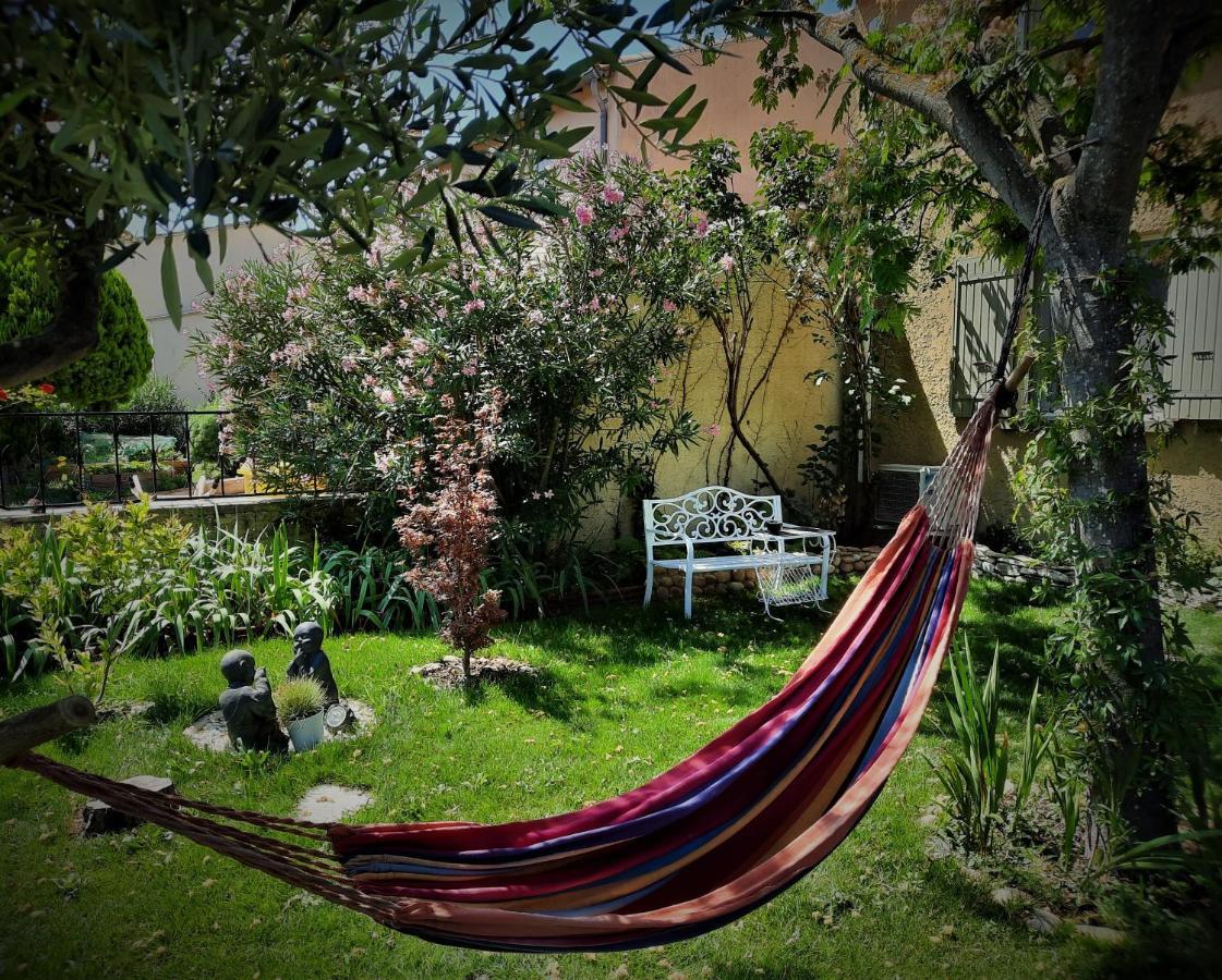 La Maison Du Chemin Des Prairies Morieres-les-Avignon Εξωτερικό φωτογραφία